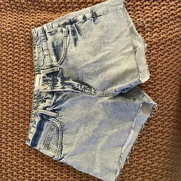 NWT FRAME Women's Le Grand Garcon Shorts - Picture 1 of 5